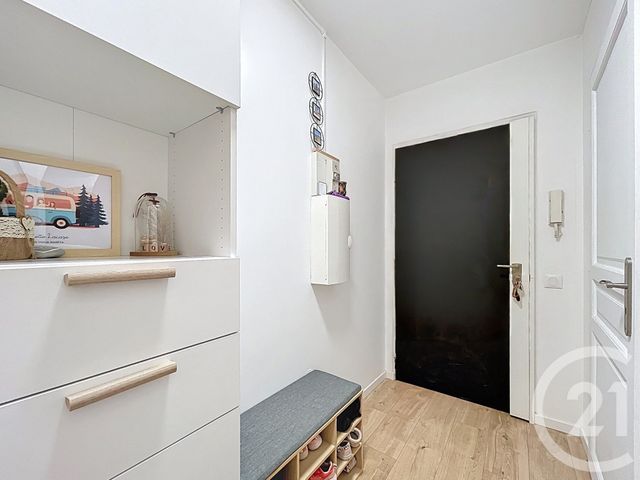 Appartement F4 à vendre - 4 pièces - 82.0 m2 - ST LAURENT DU VAR - 06 - PROVENCE-ALPES-COTE-D-AZUR - Century 21 Cbs Immobilier