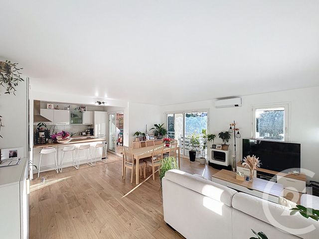 Appartement F4 à vendre - 4 pièces - 82.0 m2 - ST LAURENT DU VAR - 06 - PROVENCE-ALPES-COTE-D-AZUR - Century 21 Cbs Immobilier