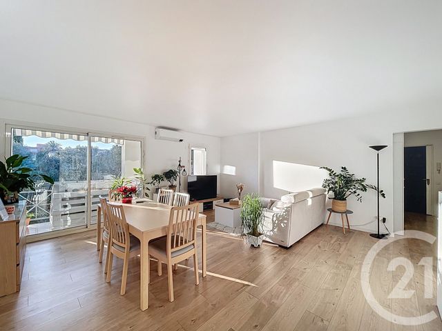Appartement F4 à vendre ST LAURENT DU VAR