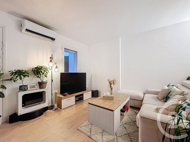 Appartement F4 à vendre - 4 pièces - 82.0 m2 - ST LAURENT DU VAR - 06 - PROVENCE-ALPES-COTE-D-AZUR - Century 21 Cbs Immobilier