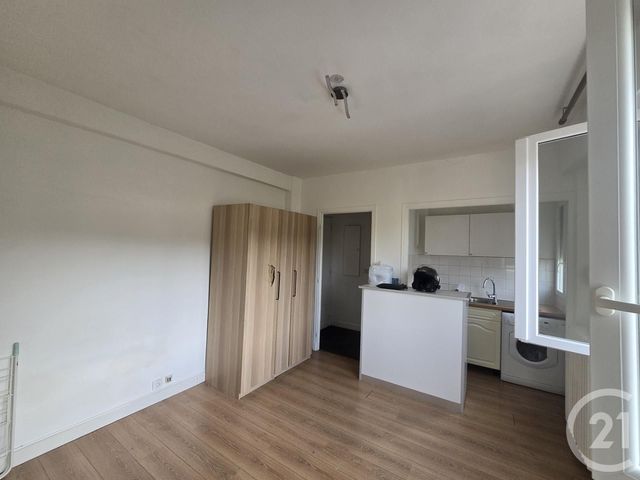 Appartement Studio à vendre - 1 pièce - 20.0 m2 - NICE - 06 - PROVENCE-ALPES-COTE-D-AZUR - Century 21 Cbs Immobilier