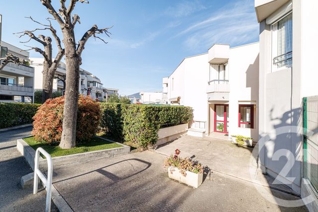 Appartement F3 à vendre - 3 pièces - 76.84 m2 - NICE - 06 - PROVENCE-ALPES-COTE-D-AZUR - Century 21 Cbs Immobilier