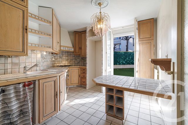 Appartement F3 à vendre - 3 pièces - 76.84 m2 - NICE - 06 - PROVENCE-ALPES-COTE-D-AZUR - Century 21 Cbs Immobilier