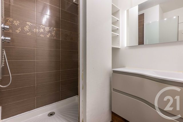 Appartement F3 à vendre - 3 pièces - 66.7 m2 - NICE - 06 - PROVENCE-ALPES-COTE-D-AZUR - Century 21 Cbs Immobilier