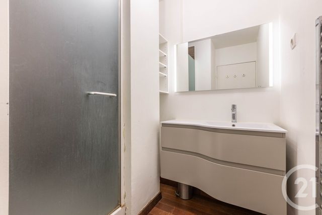 Appartement F3 à vendre - 3 pièces - 66.7 m2 - NICE - 06 - PROVENCE-ALPES-COTE-D-AZUR - Century 21 Cbs Immobilier