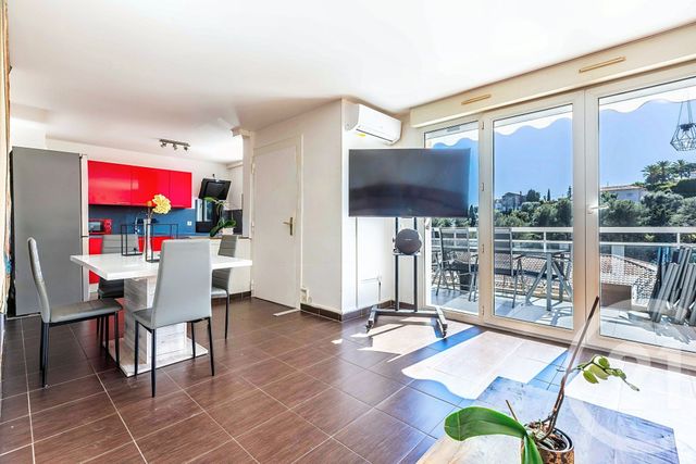 Appartement F3 à vendre - 3 pièces - 66.7 m2 - NICE - 06 - PROVENCE-ALPES-COTE-D-AZUR - Century 21 Cbs Immobilier