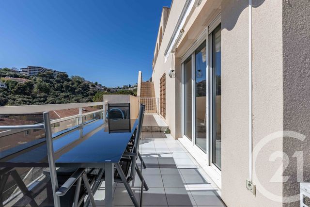 Appartement F3 à vendre - 3 pièces - 66.7 m2 - NICE - 06 - PROVENCE-ALPES-COTE-D-AZUR - Century 21 Cbs Immobilier