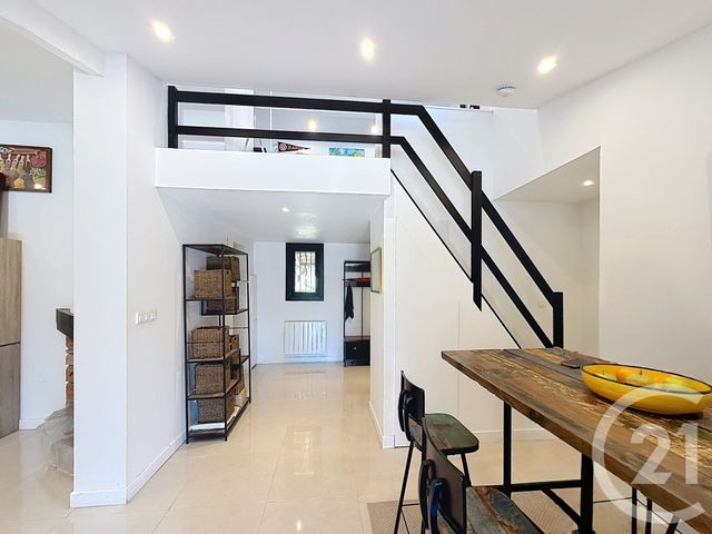 maison à vendre - 4 pièces - 118.7 m2 - FAYENCE - 83 - PROVENCE-ALPES-COTE-D-AZUR - Century 21 Cbs Immobilier