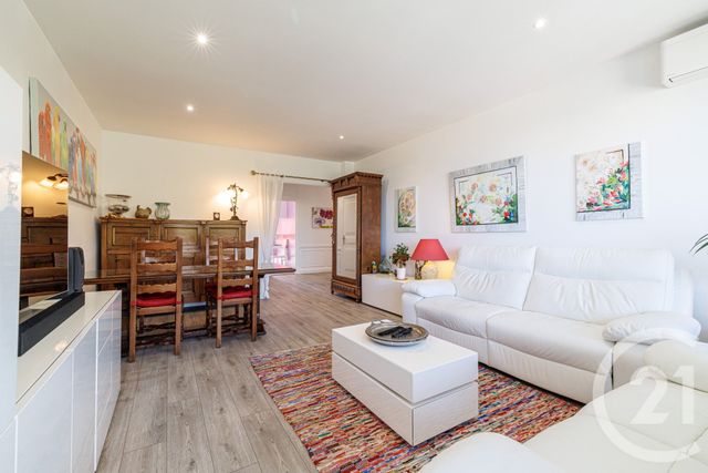 Appartement F4 à vendre - 4 pièces - 94.74 m2 - NICE - 06 - PROVENCE-ALPES-COTE-D-AZUR - Century 21 Cbs Immobilier