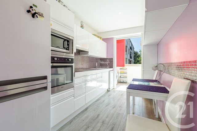 Appartement F4 à vendre - 4 pièces - 94.74 m2 - NICE - 06 - PROVENCE-ALPES-COTE-D-AZUR - Century 21 Cbs Immobilier