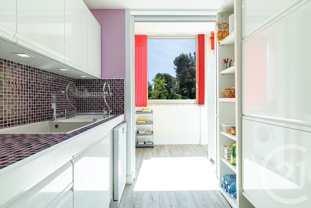 Appartement F4 à vendre - 4 pièces - 94.74 m2 - NICE - 06 - PROVENCE-ALPES-COTE-D-AZUR - Century 21 Cbs Immobilier