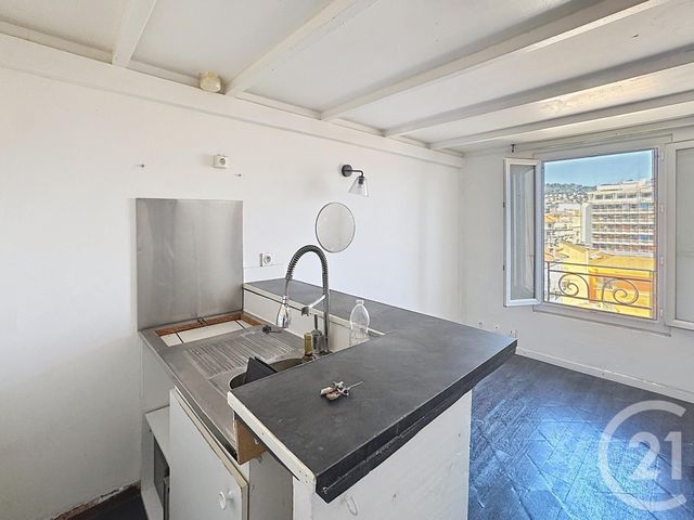Appartement F1 bis à vendre - 2 pièces - 18.38 m2 - NICE - 06 - PROVENCE-ALPES-COTE-D-AZUR - Century 21 Cbs Immobilier
