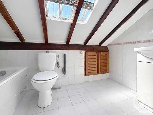 Appartement F1 bis à vendre - 2 pièces - 18.38 m2 - NICE - 06 - PROVENCE-ALPES-COTE-D-AZUR - Century 21 Cbs Immobilier