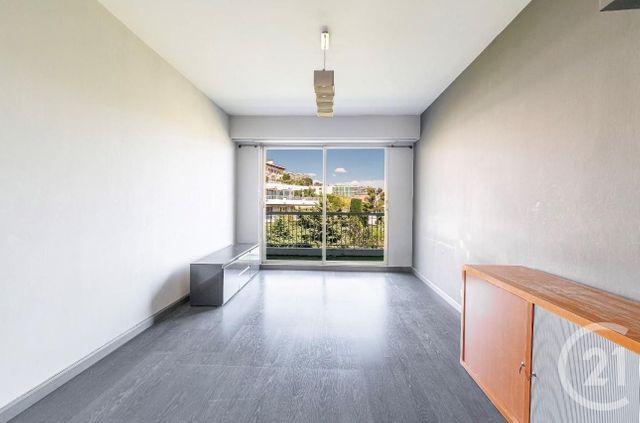Appartement F3 à vendre - 3 pièces - 68.0 m2 - NICE - 06 - PROVENCE-ALPES-COTE-D-AZUR - Century 21 Cbs Immobilier