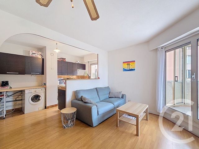 Appartement F3 à vendre - 3 pièces - 60.0 m2 - ST LAURENT DU VAR - 06 - PROVENCE-ALPES-COTE-D-AZUR - Century 21 Cbs Immobilier