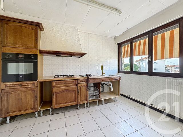 Appartement F4 à vendre - 4 pièces - 84.0 m2 - CANNES LA BOCCA - 06 - PROVENCE-ALPES-COTE-D-AZUR - Century 21 Cbs Immobilier