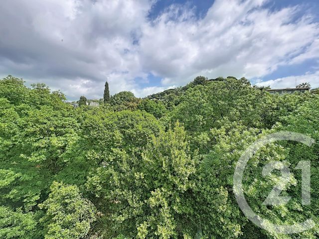 Appartement F4 à vendre - 4 pièces - 84.0 m2 - CANNES LA BOCCA - 06 - PROVENCE-ALPES-COTE-D-AZUR - Century 21 Cbs Immobilier