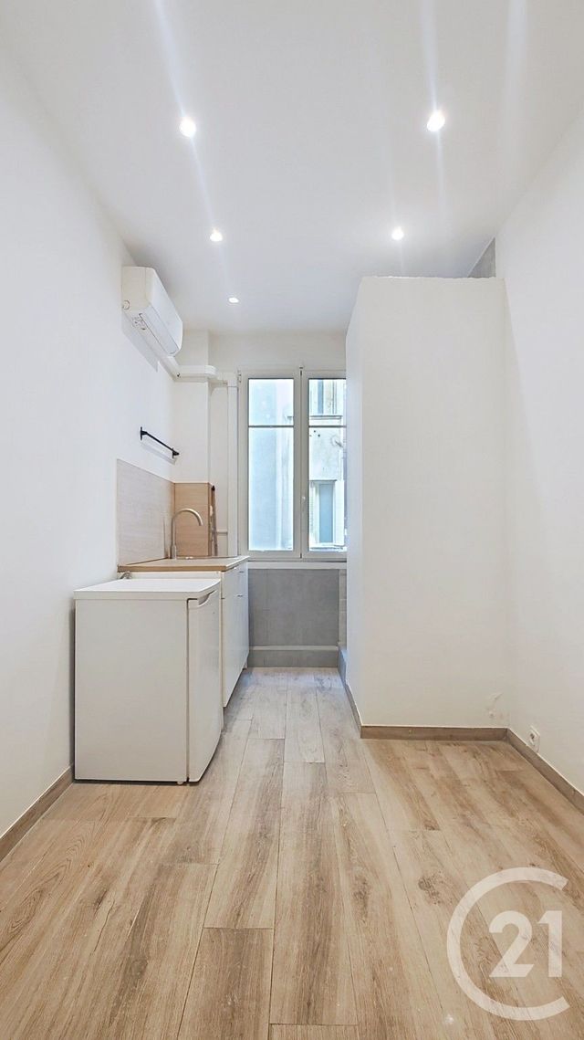 Appartement Studette à vendre - 1 pièce - 9.03 m2 - NICE - 06 - PROVENCE-ALPES-COTE-D-AZUR - Century 21 Cbs Immobilier