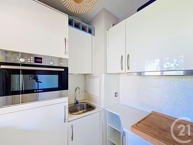 Appartement F1 à vendre - 1 pièce - 23.0 m2 - NICE - 06 - PROVENCE-ALPES-COTE-D-AZUR - Century 21 Cbs Immobilier