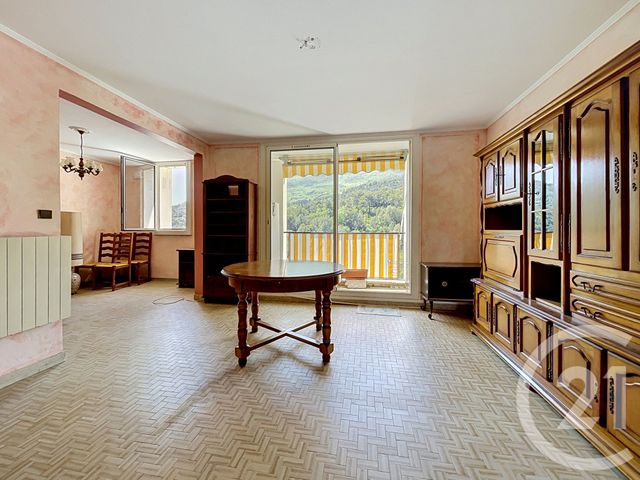 Appartement F5 à vendre - 5 pièces - 91.8 m2 - CARROS - 06 - PROVENCE-ALPES-COTE-D-AZUR - Century 21 Cbs Immobilier