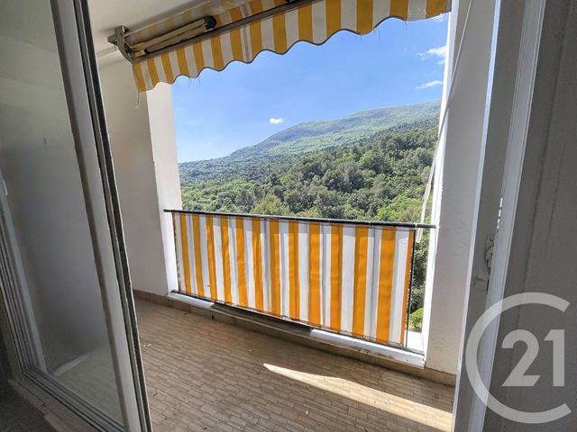 Appartement F5 à vendre - 5 pièces - 91.8 m2 - CARROS - 06 - PROVENCE-ALPES-COTE-D-AZUR - Century 21 Cbs Immobilier