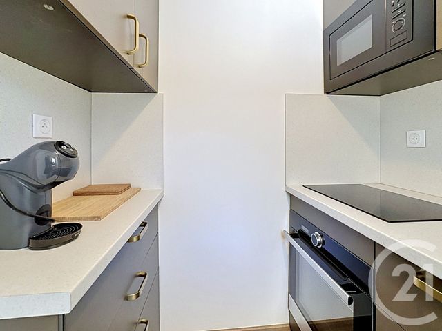 Appartement Studio Cabine à louer - 1 pièce - 29.79 m2 - NICE - 06 - PROVENCE-ALPES-COTE-D-AZUR - Century 21 Cbs Immobilier