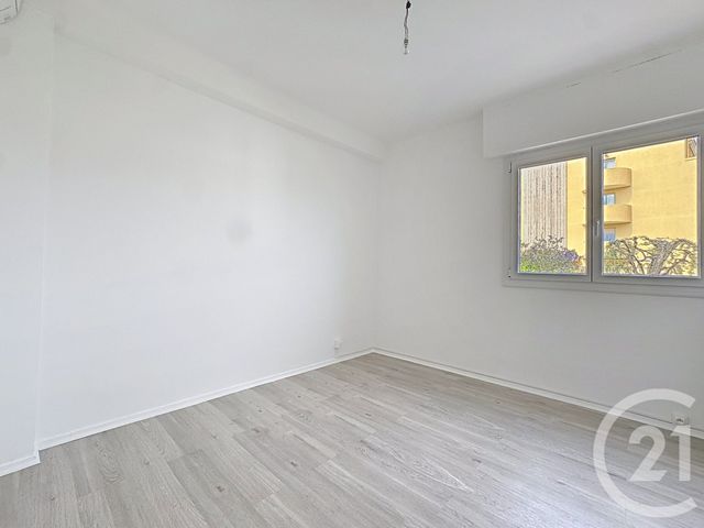 Appartement F3 à louer - 3 pièces - 62.0 m2 - NICE - 06 - PROVENCE-ALPES-COTE-D-AZUR - Century 21 Cbs Immobilier