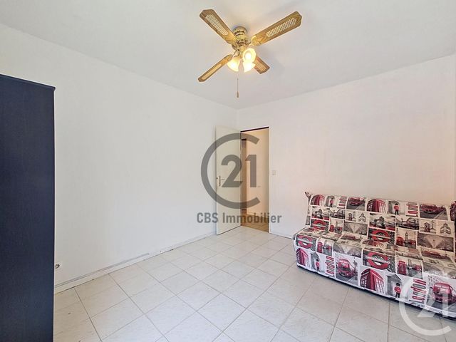 Appartement F3 à vendre - 3 pièces - 60.0 m2 - ST LAURENT DU VAR - 06 - PROVENCE-ALPES-COTE-D-AZUR - Century 21 Cbs Immobilier