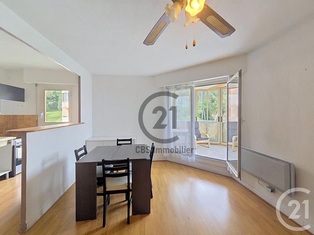 Appartement F3 à vendre - 3 pièces - 60.0 m2 - ST LAURENT DU VAR - 06 - PROVENCE-ALPES-COTE-D-AZUR - Century 21 Cbs Immobilier