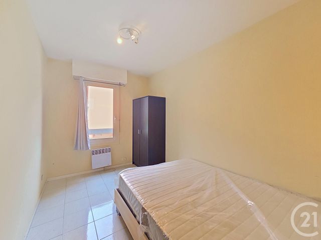 Appartement F3 à vendre - 3 pièces - 60.0 m2 - ST LAURENT DU VAR - 06 - PROVENCE-ALPES-COTE-D-AZUR - Century 21 Cbs Immobilier