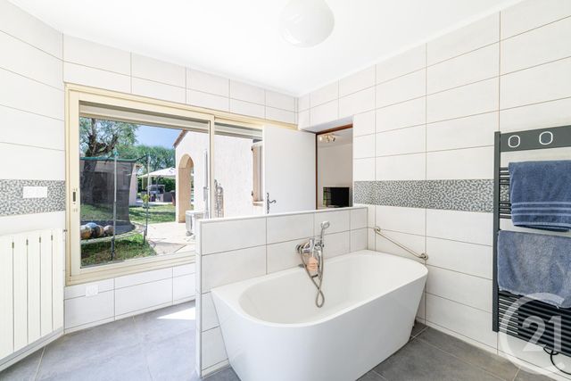 maison à vendre - 5 pièces - 217.0 m2 - CONTES - 06 - PROVENCE-ALPES-COTE-D-AZUR - Century 21 Cbs Immobilier