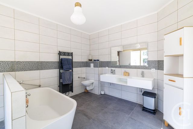 maison à vendre - 5 pièces - 217.0 m2 - CONTES - 06 - PROVENCE-ALPES-COTE-D-AZUR - Century 21 Cbs Immobilier