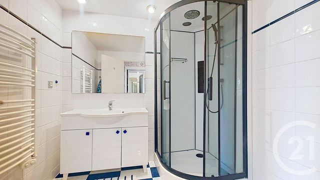 Appartement F1 à vendre - 1 pièce - 32.0 m2 - NICE - 06 - PROVENCE-ALPES-COTE-D-AZUR - Century 21 Cbs Immobilier