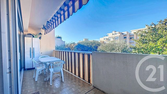 Appartement F1 à vendre - 1 pièce - 32.0 m2 - NICE - 06 - PROVENCE-ALPES-COTE-D-AZUR - Century 21 Cbs Immobilier
