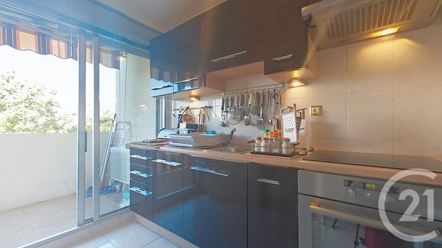 Appartement F1 à vendre - 1 pièce - 32.0 m2 - NICE - 06 - PROVENCE-ALPES-COTE-D-AZUR - Century 21 Cbs Immobilier