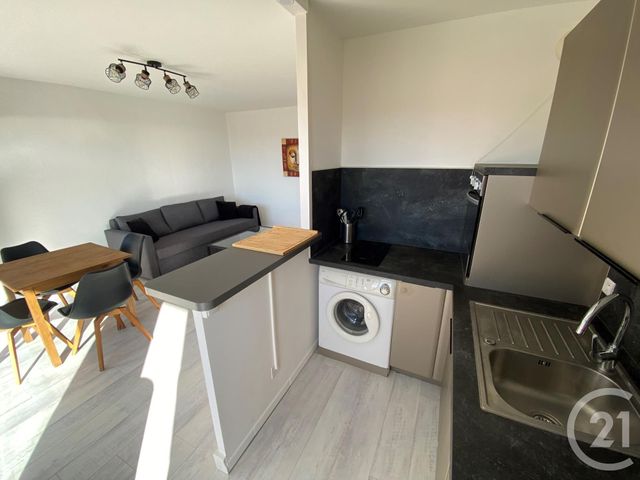 Appartement F2 à louer - 2 pièces - 39.0 m2 - NICE - 06 - PROVENCE-ALPES-COTE-D-AZUR - Century 21 Cbs Immobilier