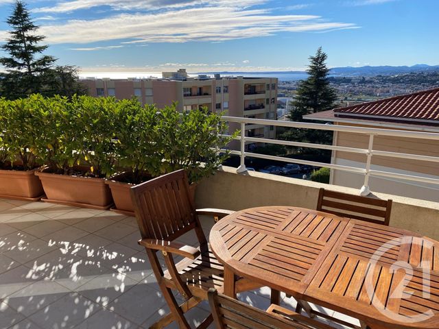 Appartement F2 à louer - 2 pièces - 39.0 m2 - NICE - 06 - PROVENCE-ALPES-COTE-D-AZUR - Century 21 Cbs Immobilier