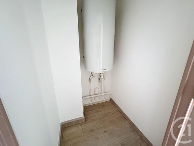 Appartement F1 à louer - 1 pièce - 26.0 m2 - NICE - 06 - PROVENCE-ALPES-COTE-D-AZUR - Century 21 Cbs Immobilier