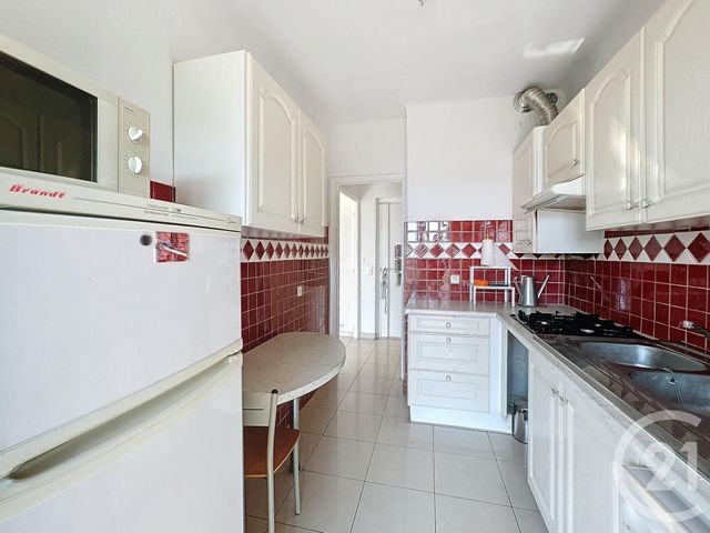 Appartement F1 à louer - 1 pièce - 34.0 m2 - NICE - 06 - PROVENCE-ALPES-COTE-D-AZUR - Century 21 Cbs Immobilier