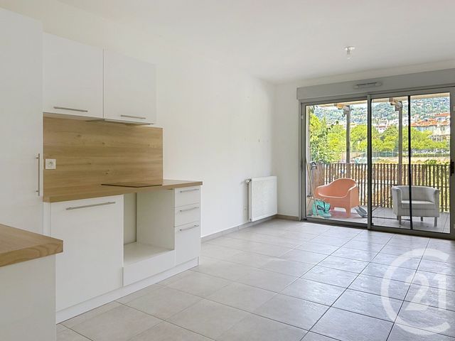 Appartement F2 à louer - 2 pièces - 37.0 m2 - NICE - 06 - PROVENCE-ALPES-COTE-D-AZUR - Century 21 Cbs Immobilier
