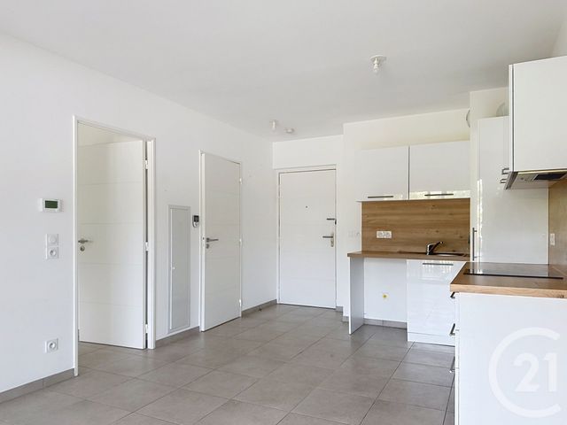 Appartement F2 à louer - 2 pièces - 37.0 m2 - NICE - 06 - PROVENCE-ALPES-COTE-D-AZUR - Century 21 Cbs Immobilier