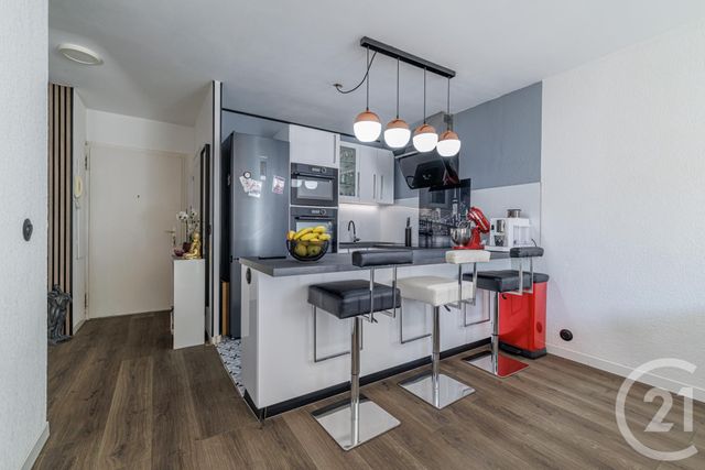 Appartement F2 à vendre - 2 pièces - 41.07 m2 - NICE - 06 - PROVENCE-ALPES-COTE-D-AZUR - Century 21 Cbs Immobilier