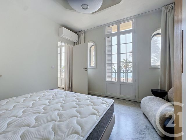 Appartement à louer - 3 pièces - 56.35 m2 - NICE - 06 - PROVENCE-ALPES-COTE-D-AZUR - Century 21 Cbs Immobilier