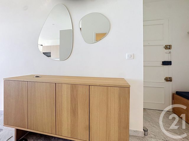Appartement à louer - 3 pièces - 56.35 m2 - NICE - 06 - PROVENCE-ALPES-COTE-D-AZUR - Century 21 Cbs Immobilier