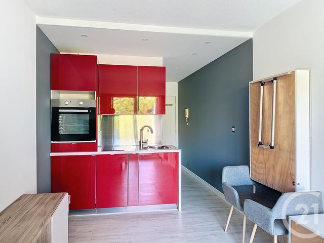 Appartement Studio à louer - 1 pièce - 21.0 m2 - NICE - 06 - PROVENCE-ALPES-COTE-D-AZUR - Century 21 Cbs Immobilier