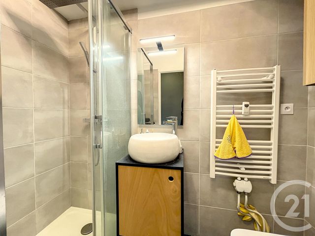 Appartement Studio à louer - 1 pièce - 21.0 m2 - NICE - 06 - PROVENCE-ALPES-COTE-D-AZUR - Century 21 Cbs Immobilier