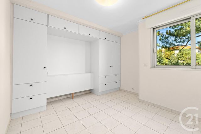 Appartement F3 à vendre - 3 pièces - 83.78 m2 - NICE - 06 - PROVENCE-ALPES-COTE-D-AZUR - Century 21 Cbs Immobilier