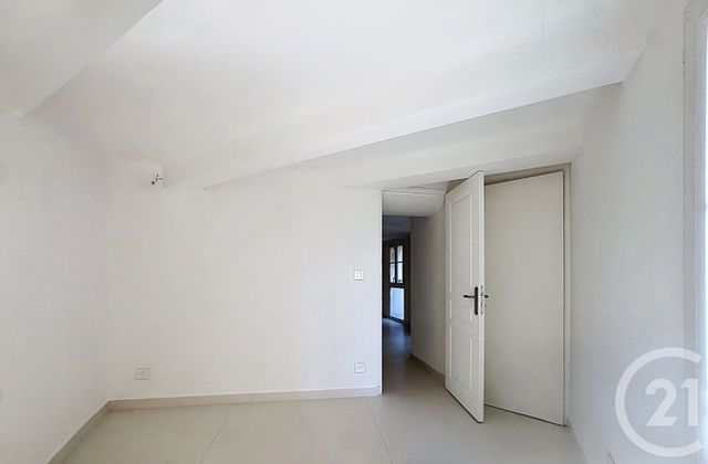 Appartement F2 à louer - 2 pièces - 31.0 m2 - LE CANNET - 06 - PROVENCE-ALPES-COTE-D-AZUR - Century 21 Cbs Immobilier