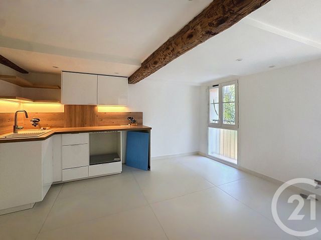 Appartement F2 à louer - 2 pièces - 31.0 m2 - LE CANNET - 06 - PROVENCE-ALPES-COTE-D-AZUR - Century 21 Cbs Immobilier