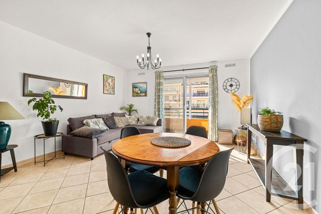 Appartement F2 à vendre - 2 pièces - 43.89 m2 - NICE - 06 - PROVENCE-ALPES-COTE-D-AZUR - Century 21 Cbs Immobilier
